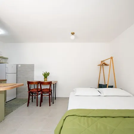 Apartment Green Retreat Herceg Novi Exterior photo
